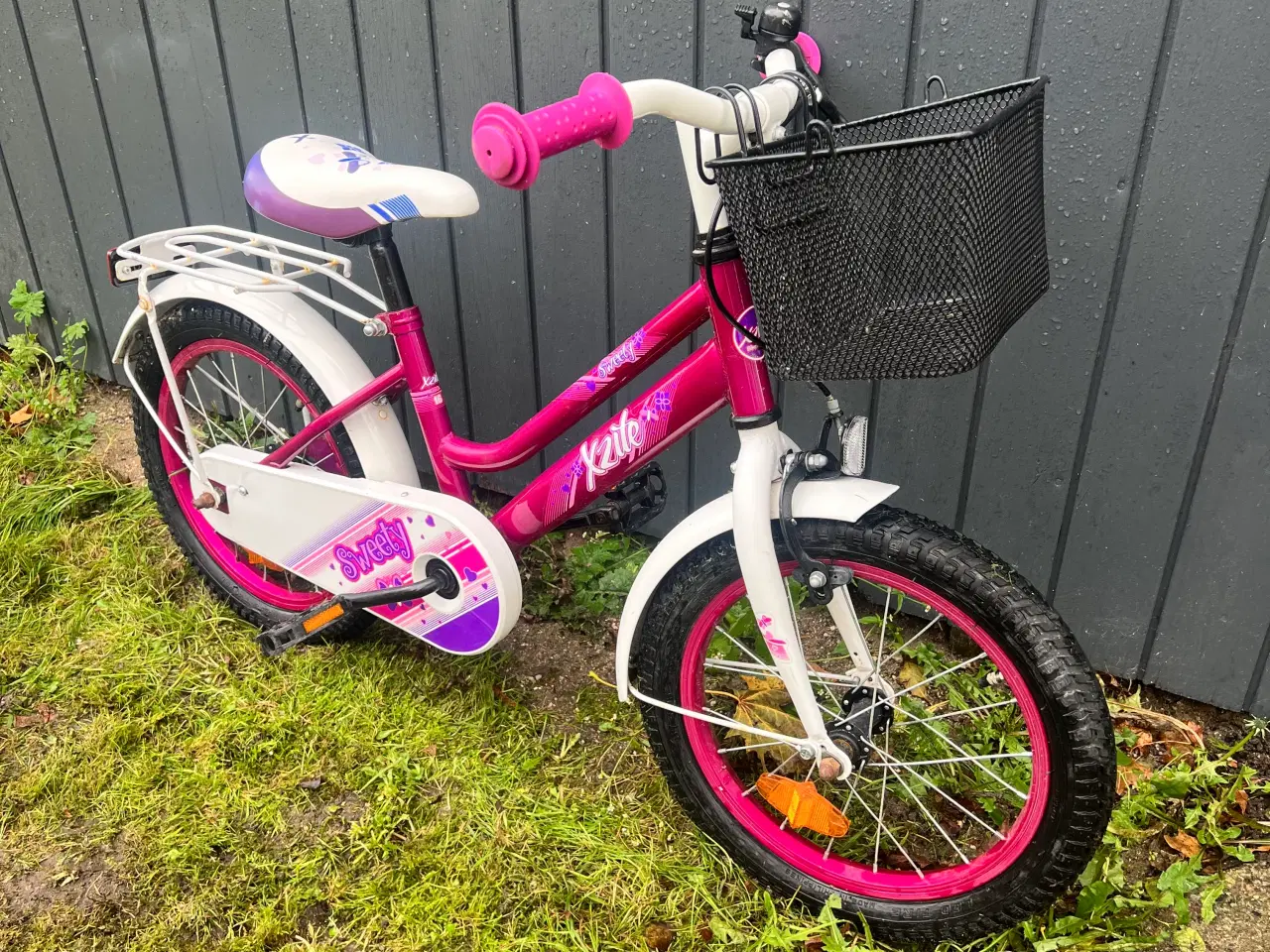 Billede 2 - Pigecykel 16 t