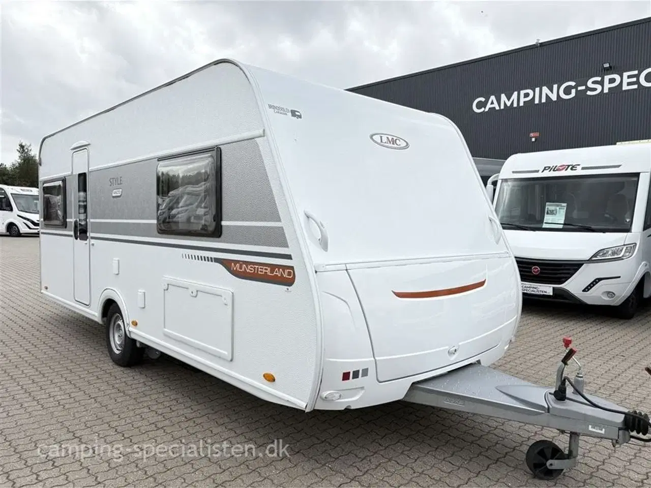 Billede 2 - 2017 - LMC Style 460 D   LMC Style 460 D 2017 - Se den hos Camping-Specialisten.dk