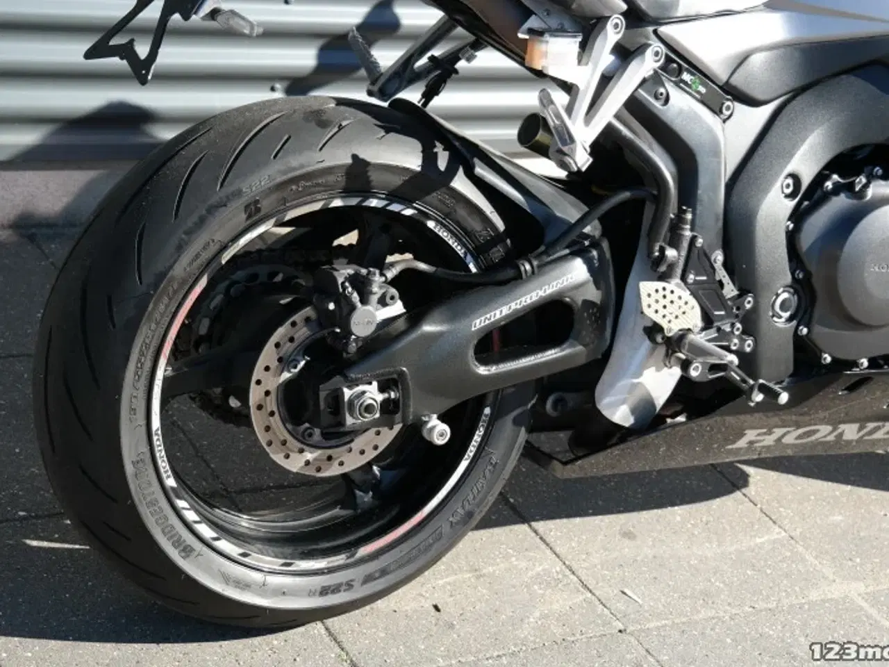 Billede 7 - Honda CBR 1000 RR Fireblade MC-SYD       BYTTER GERNE