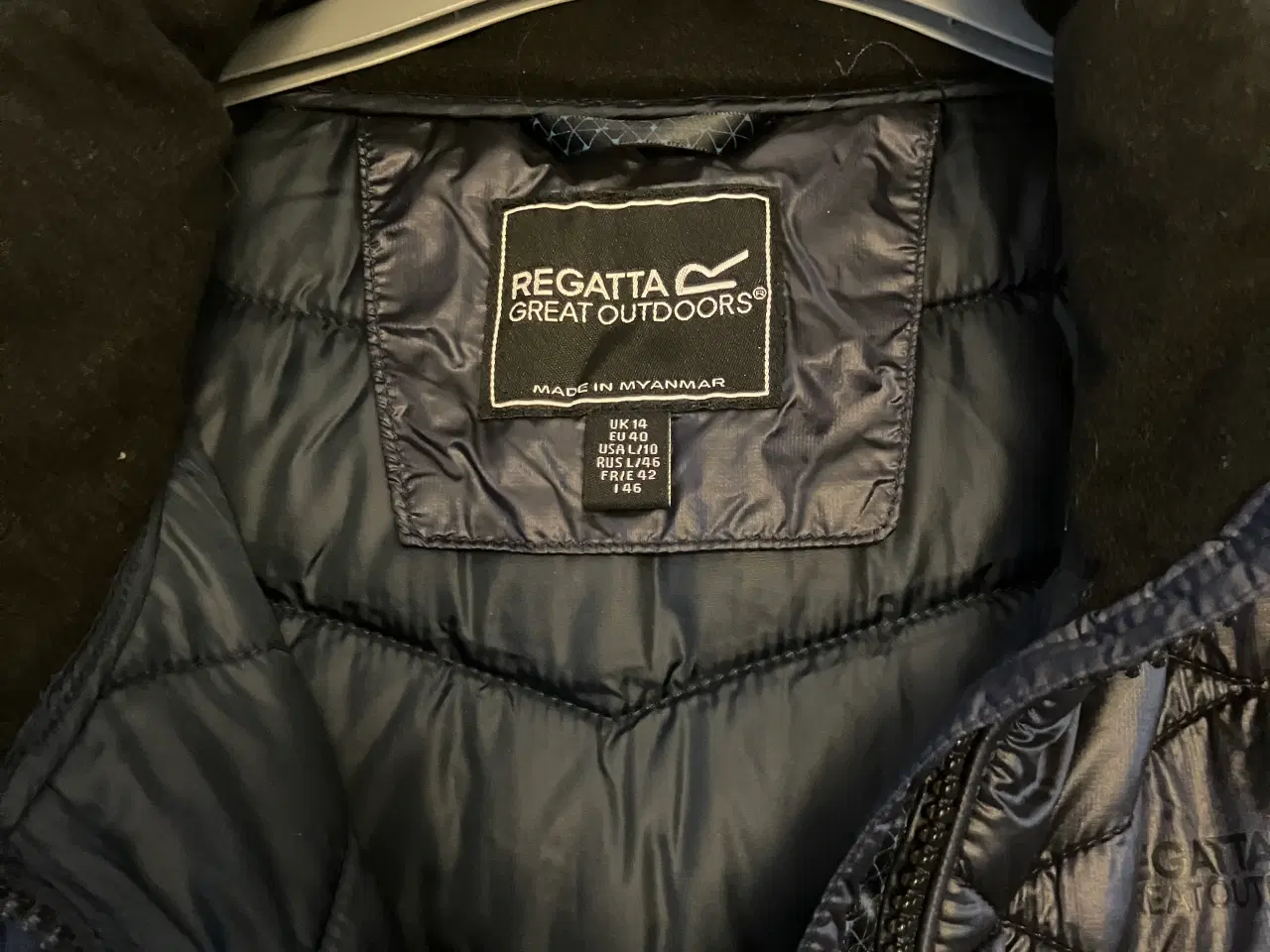 Billede 5 - Ny Regatta Outdoor dyb blåsort frakke,