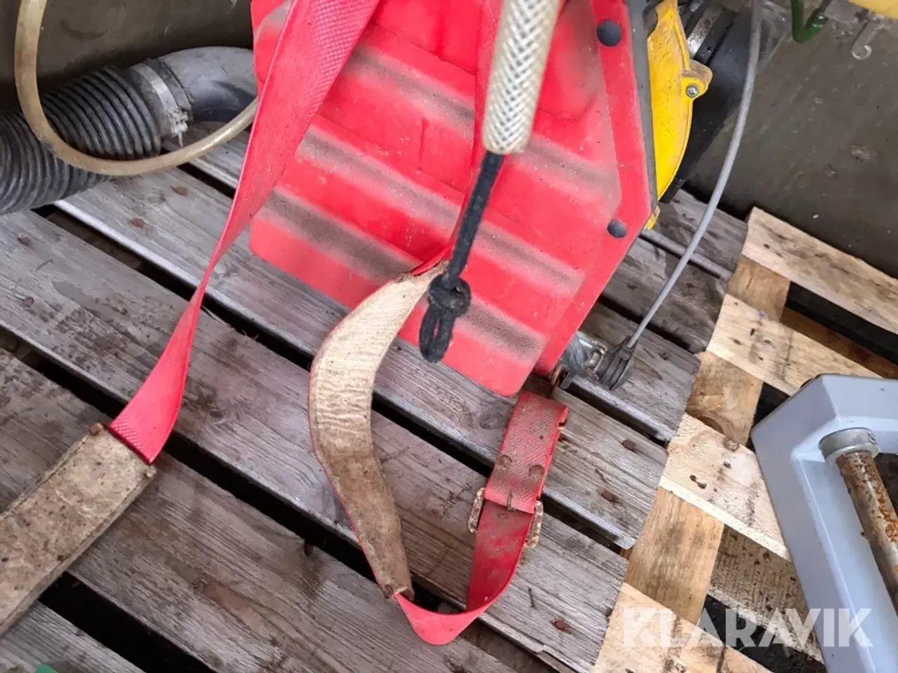 Billede 2 - Rygsprøjte Hardi med motorblæser