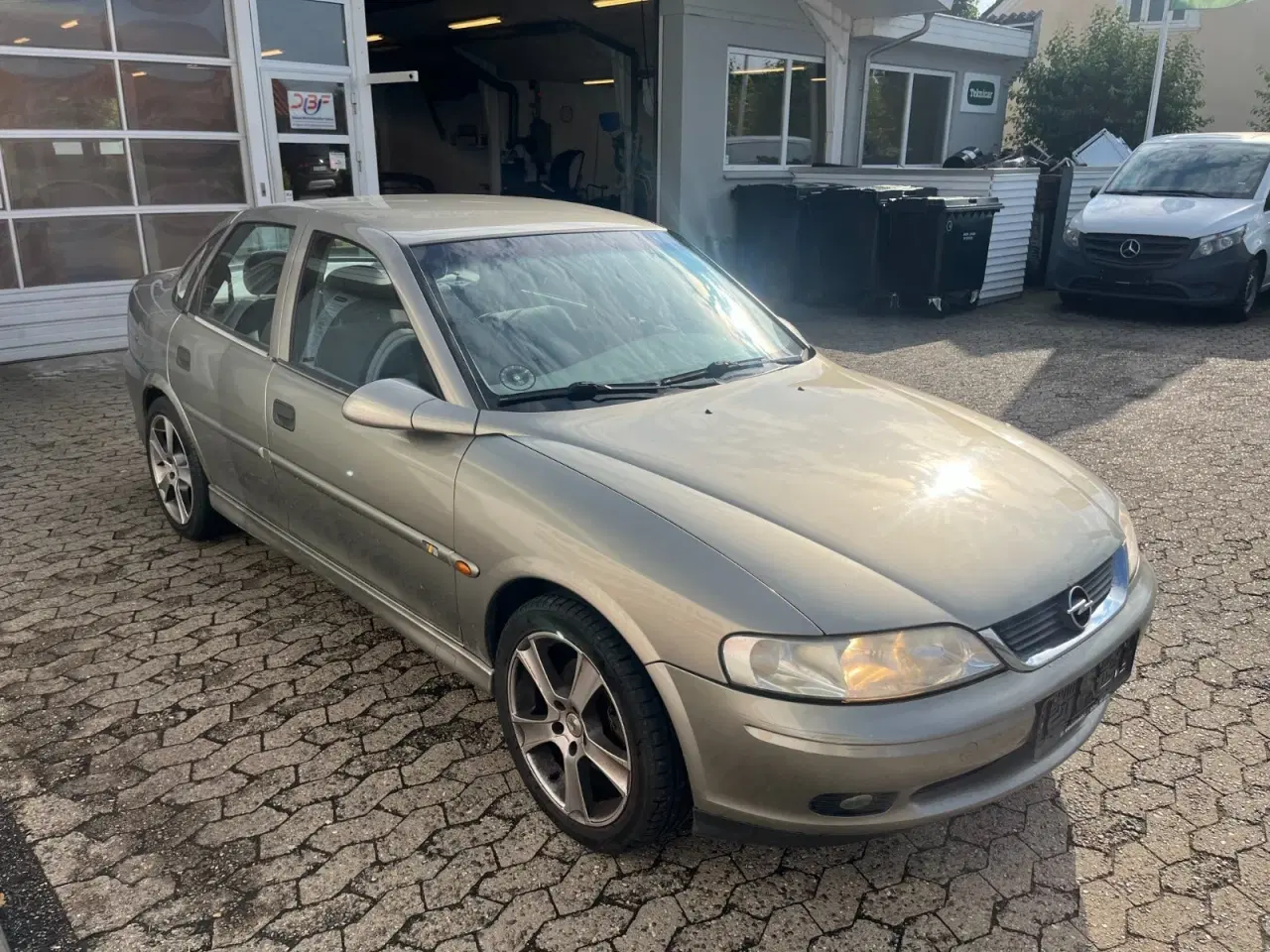 Billede 3 - Opel Vectra 1,8 16V CD