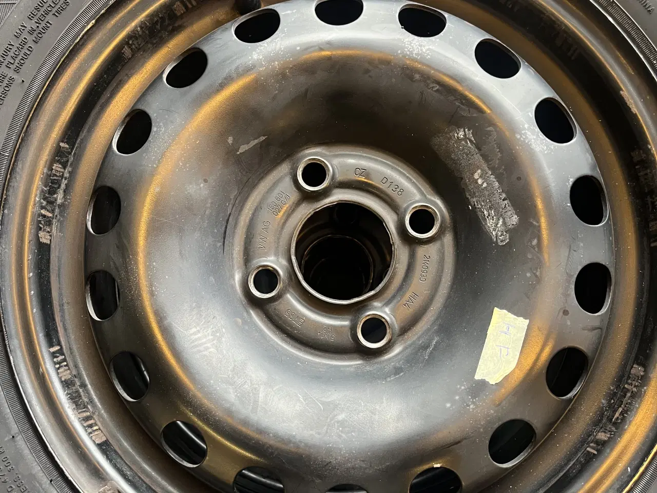 Billede 3 - Nye 175-65-14 Sommerdæk.VW Up.