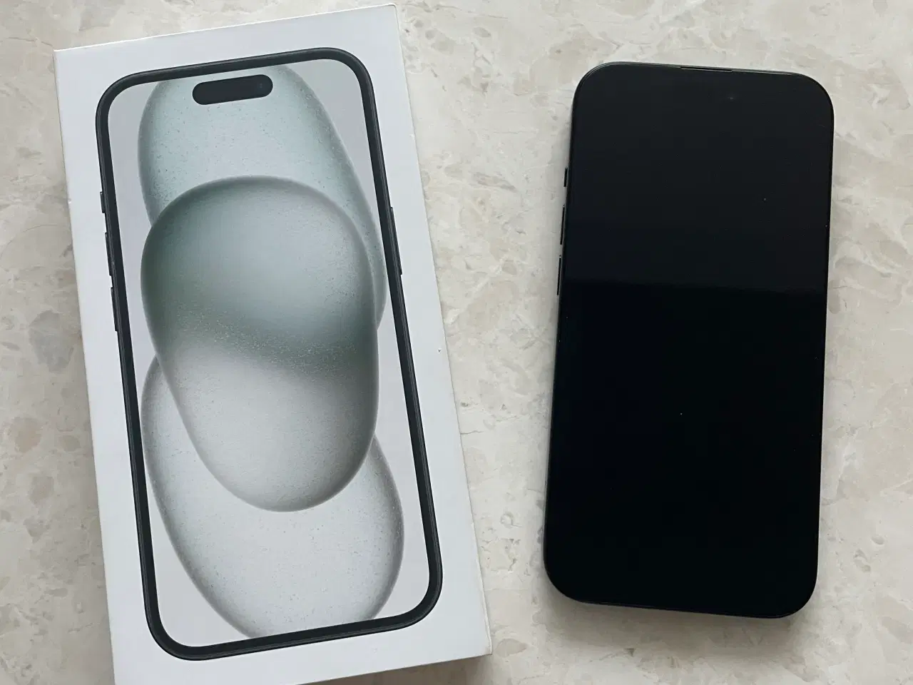 Billede 1 - iPhone 15 med 100% batterikapacitet