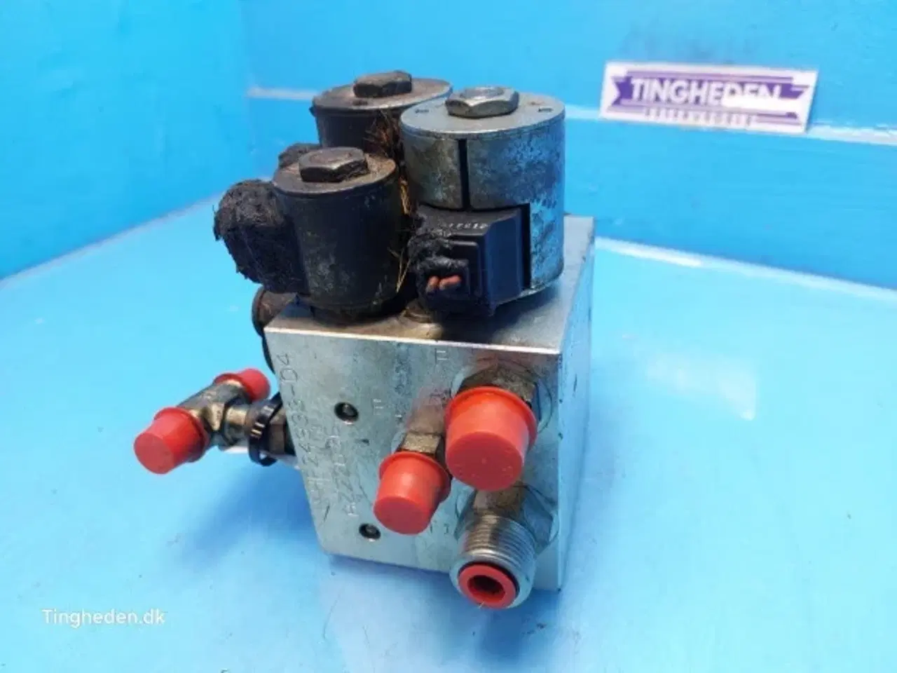 Billede 2 - John Deere T660I Hydraulikventil Z104244