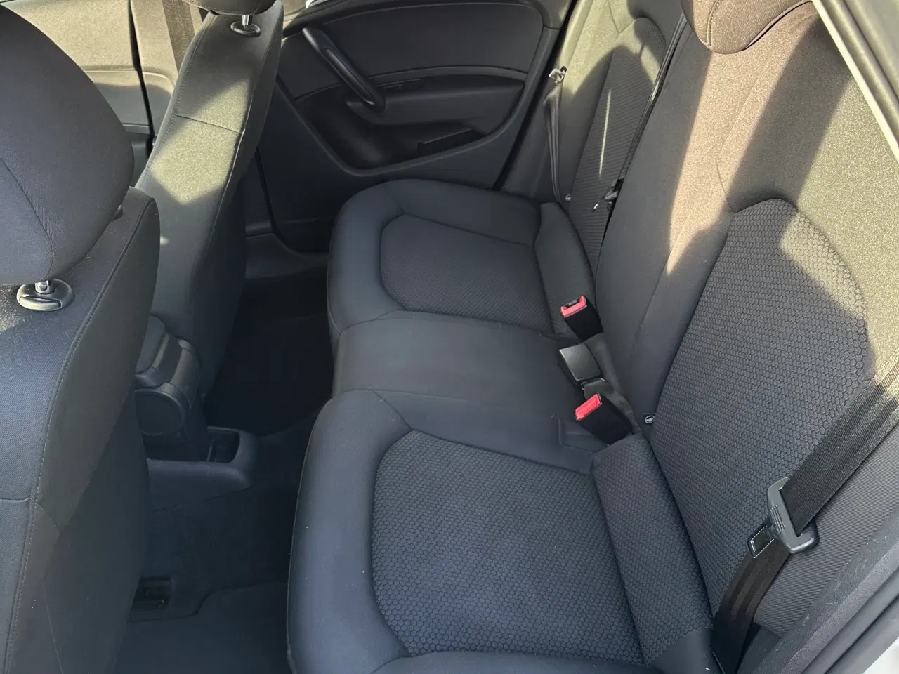 Billede 6 - 🚗 Audi A1 – 1.6 TDI, Sportback, 90HK, 5-dørs (201