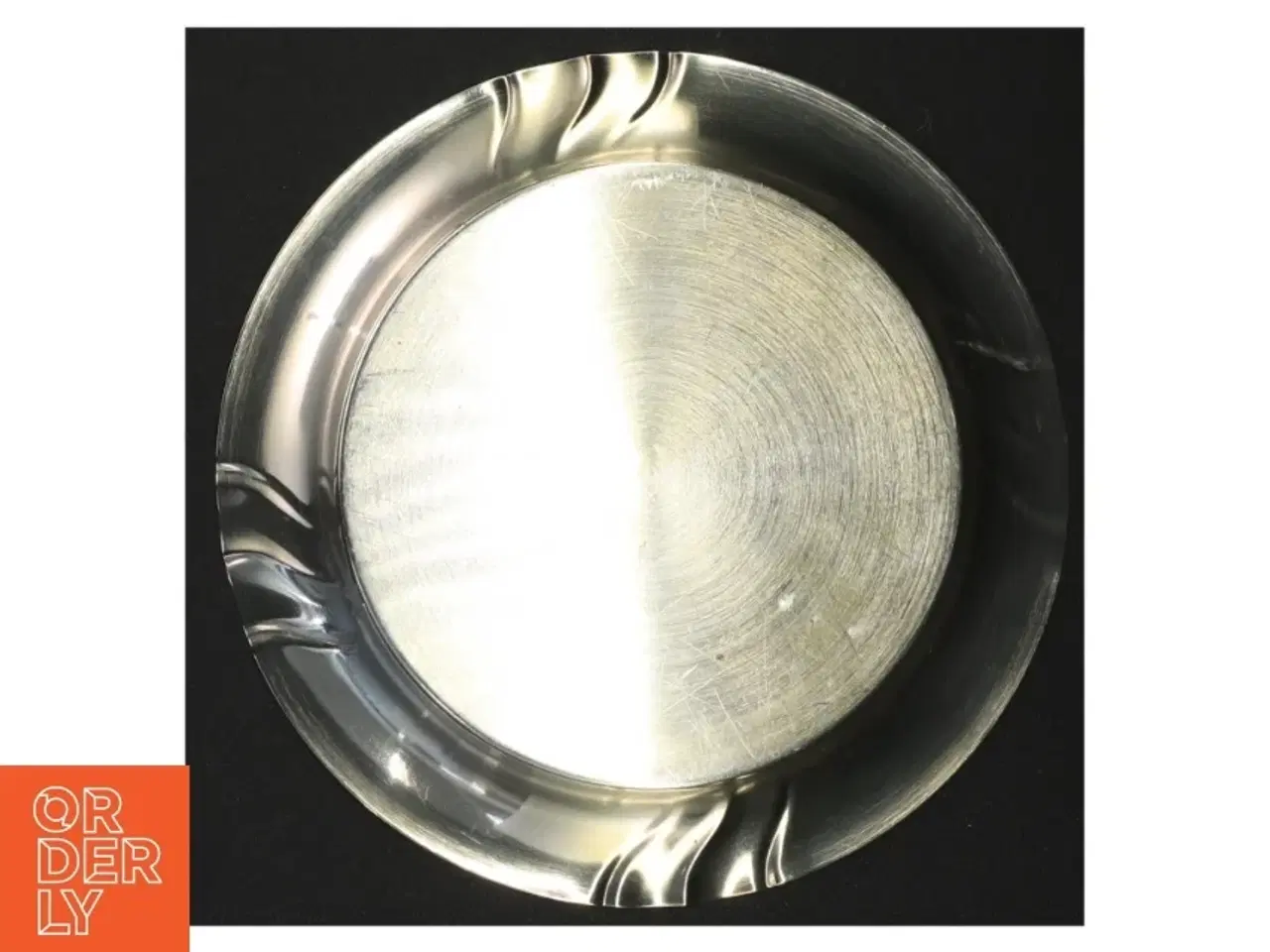 Billede 4 - Sølvfarvet metalbakke (str. 17 x 2 cm)