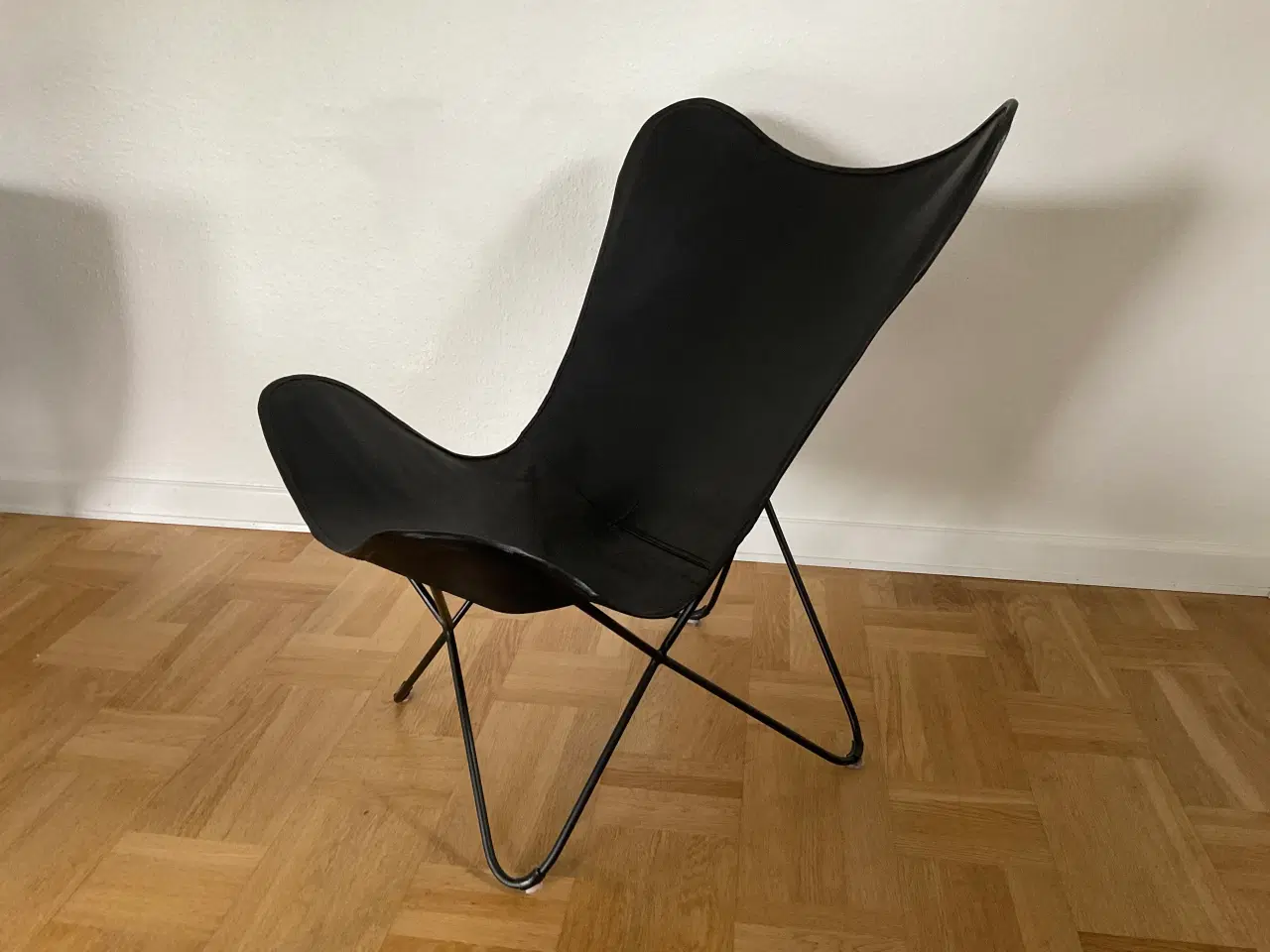 Billede 2 - Sort Flagermusstol