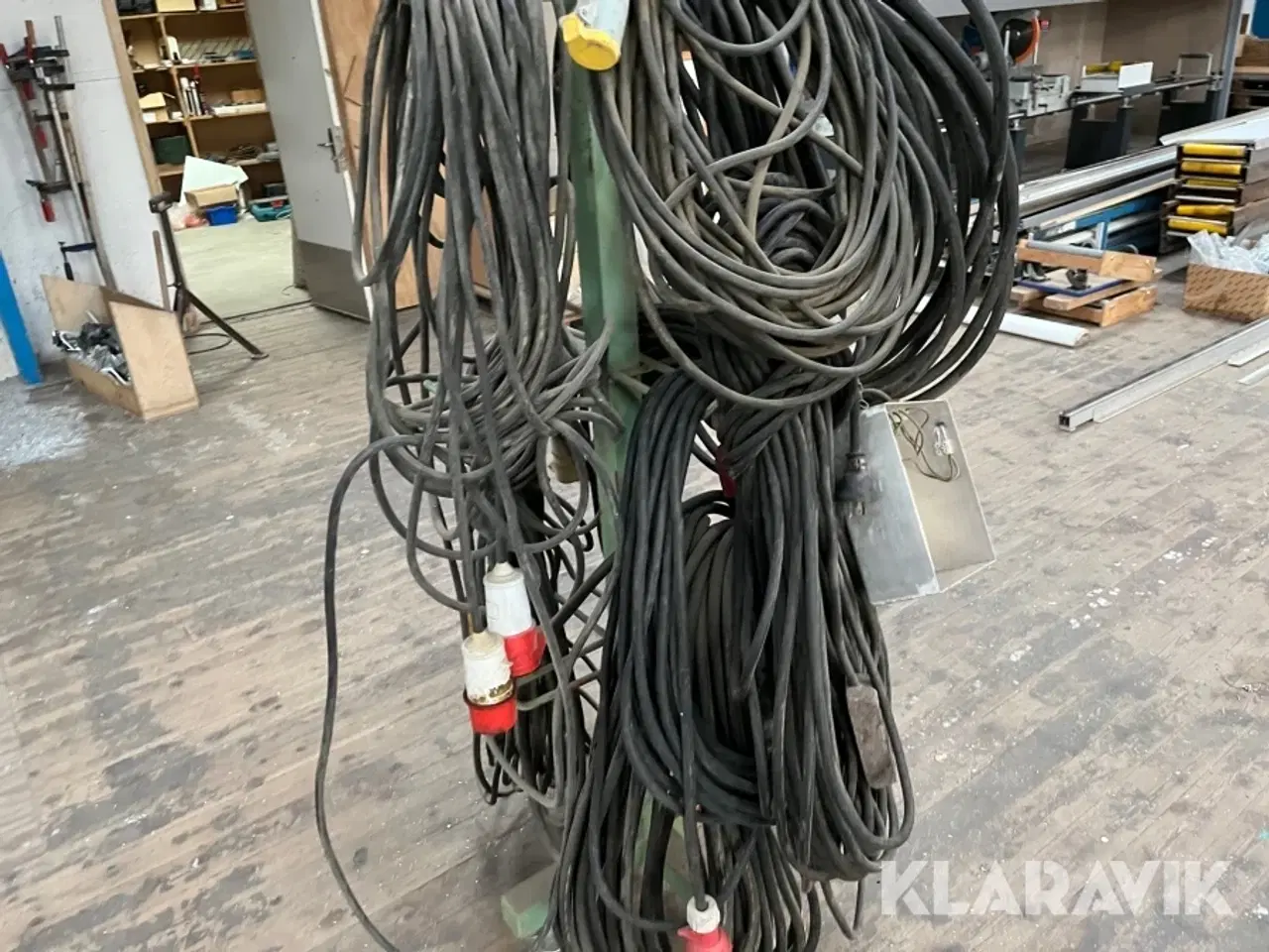 Billede 7 - Diverse kabler og kabelstativ