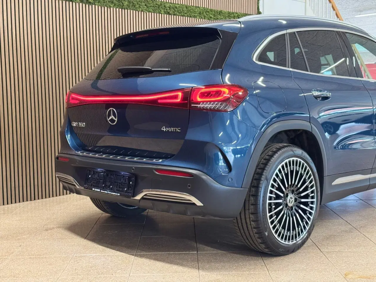 Billede 3 - Mercedes EQA350 AMG Line 4Matic