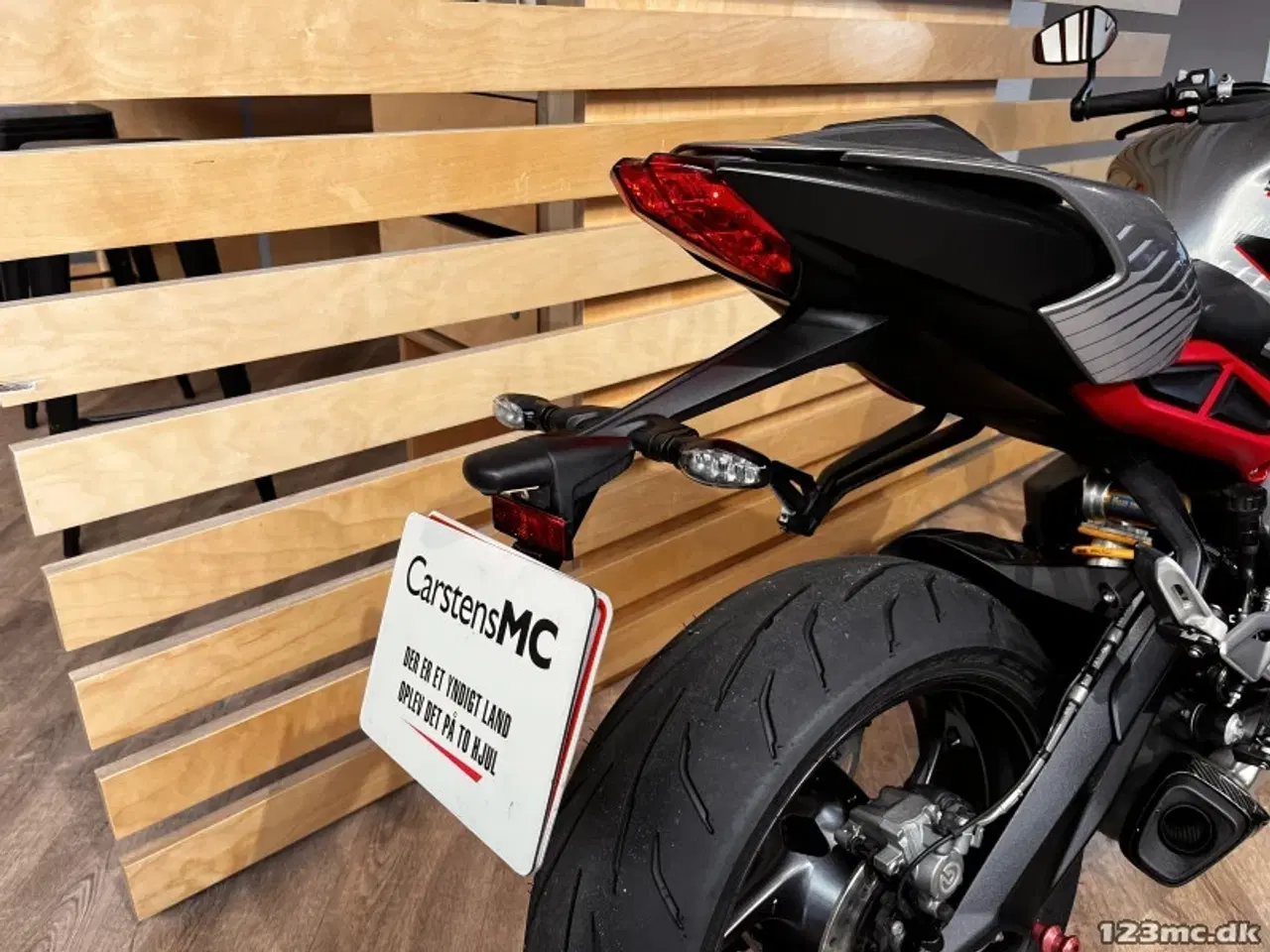 Billede 9 - Triumph Street Triple RS