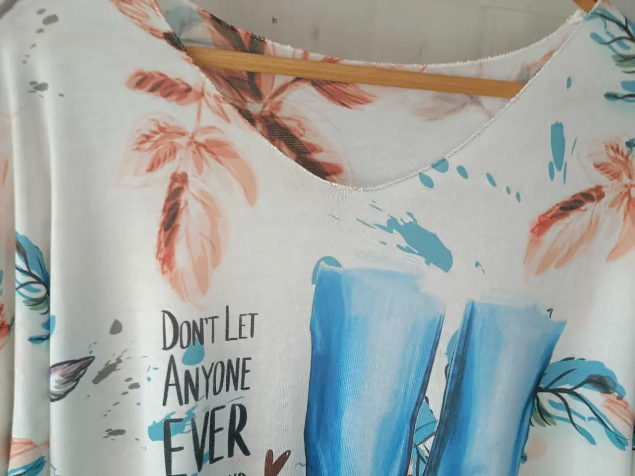 Billede 4 - Ukendt dame trøje 44str