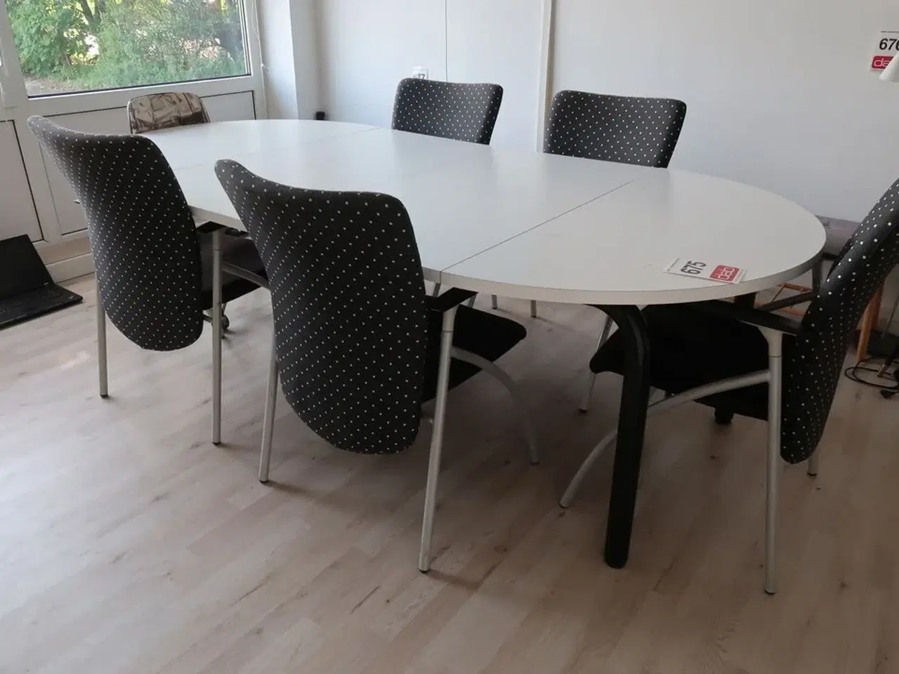 Billede 1 - Bord med 6 stole