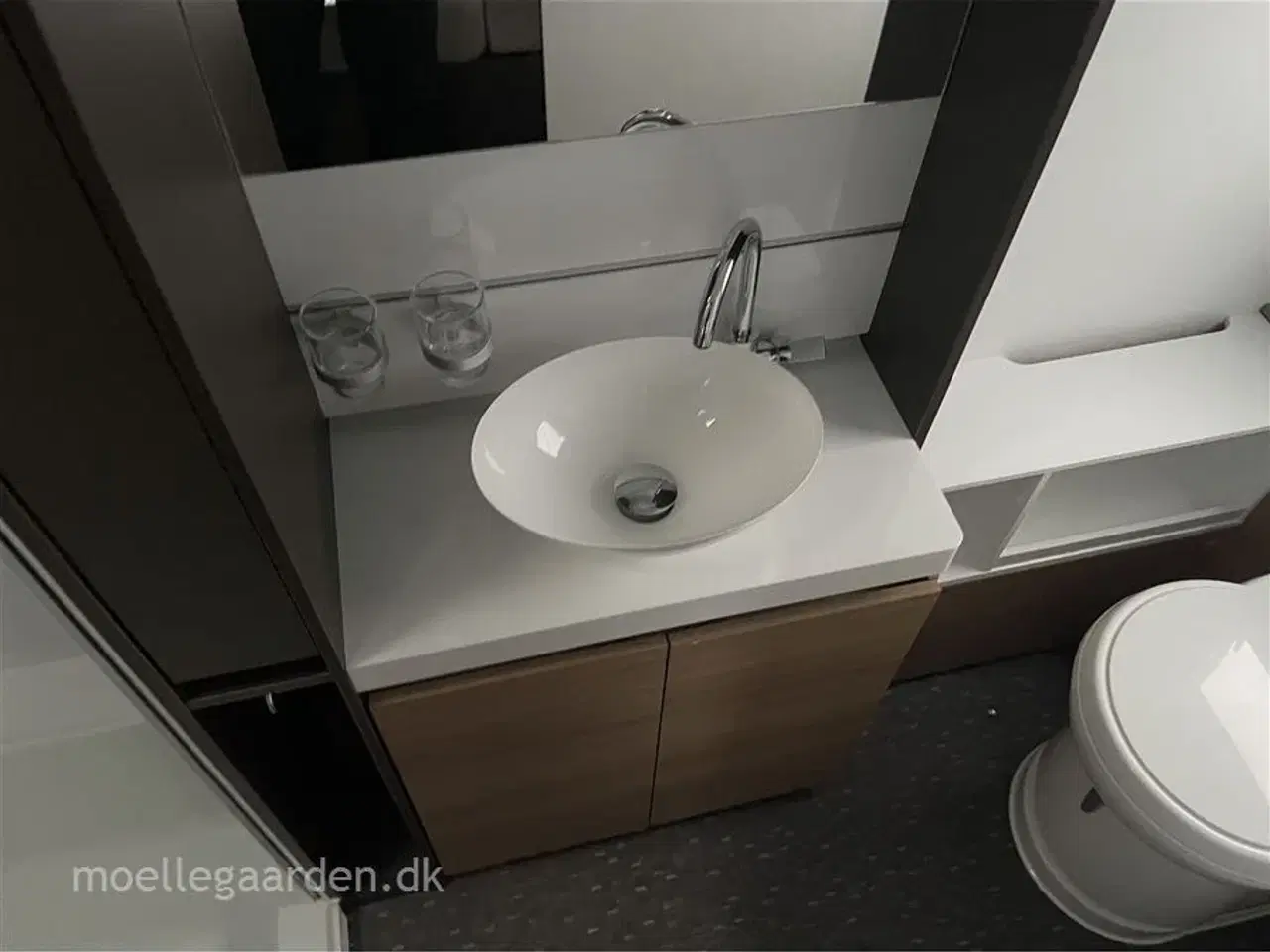 Billede 4 - 2021 - Adria Alpina 663 HT Alde Centralvarme