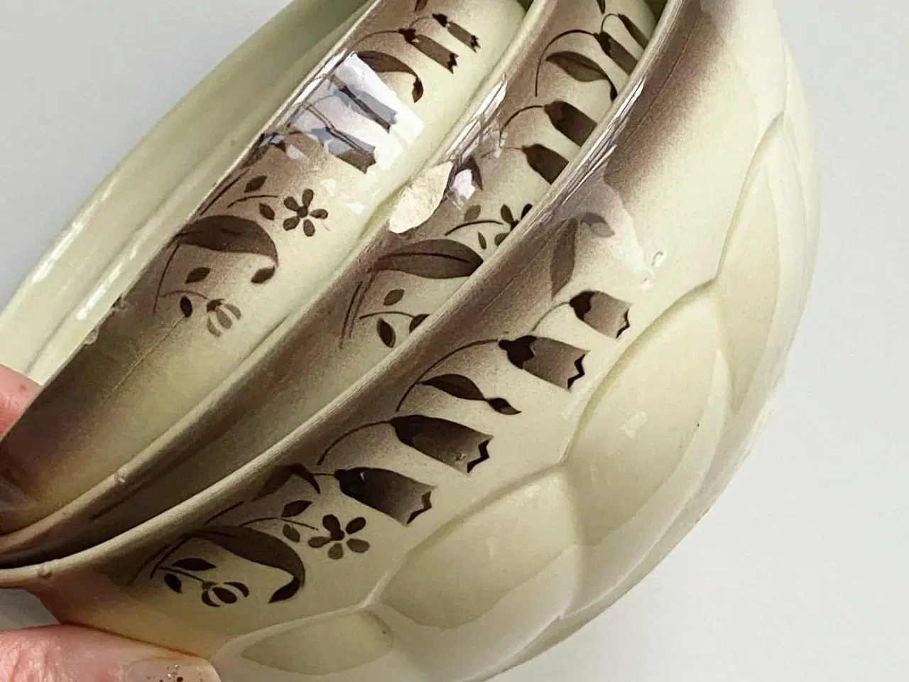 Billede 3 - Brunt skålesæt, patineret fajance