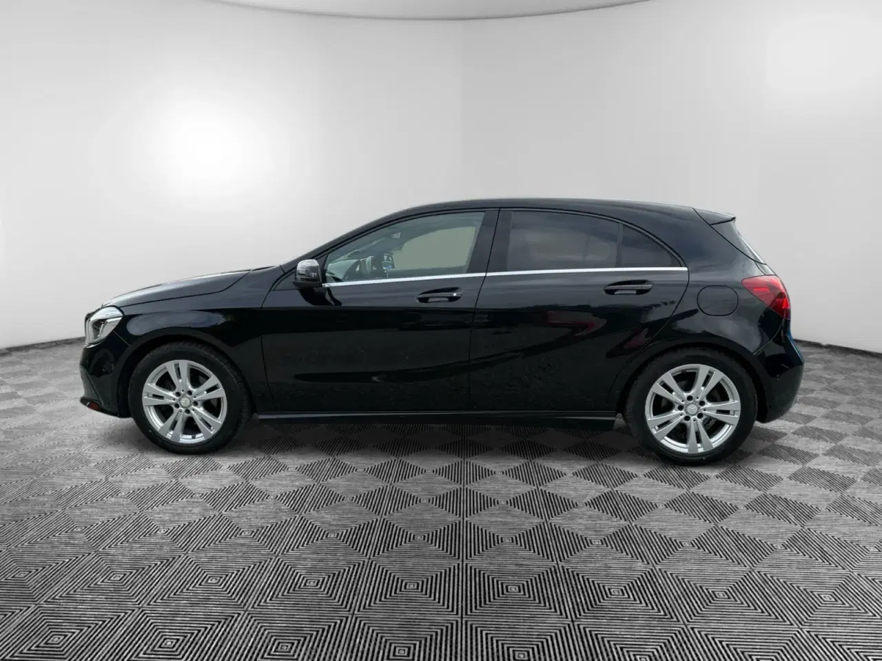 Billede 8 - Mercedes A200 d 2,2 Urban aut.
