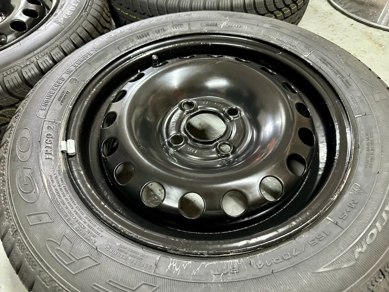 Billede 7 - Vw  UP stalfælge 14” med vinterdæk 