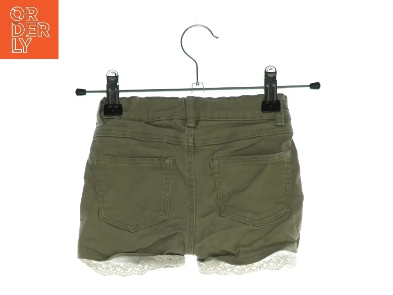 Billede 2 - Shorts fra H&M (Str. 98)