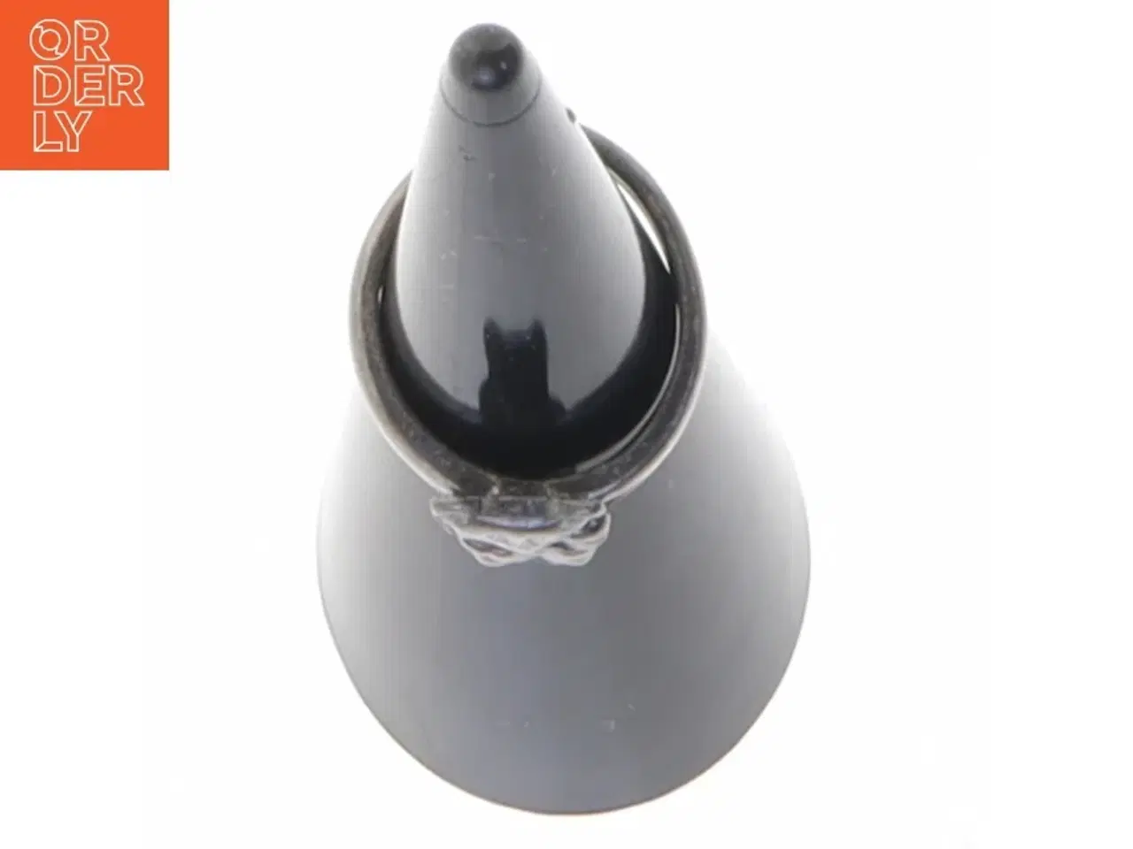 Billede 2 - Sølvfarvet ring med bjørnefigur (str. Diameter en og en halv cm)