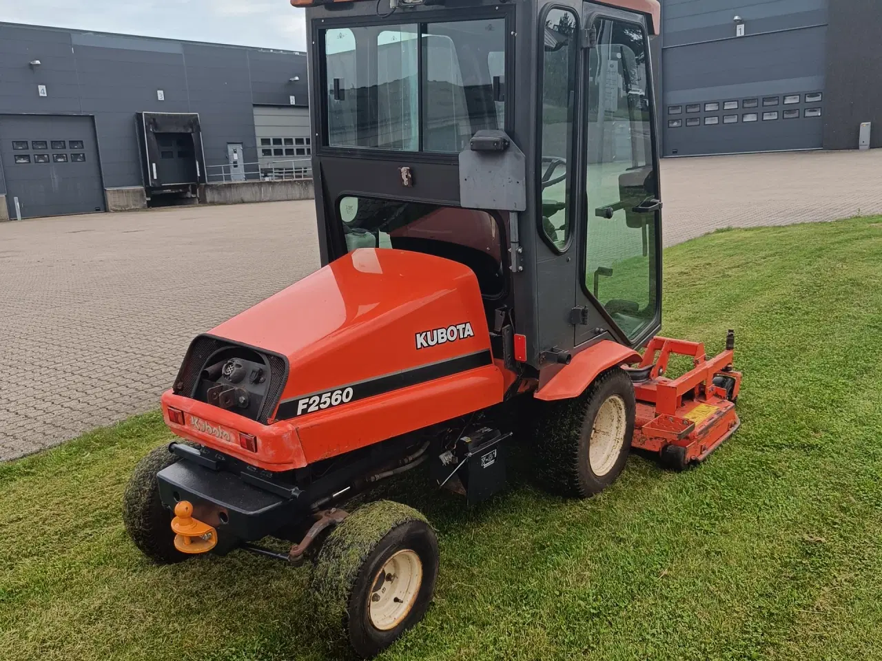 Billede 3 - Kubota F2560 plæneklipper 