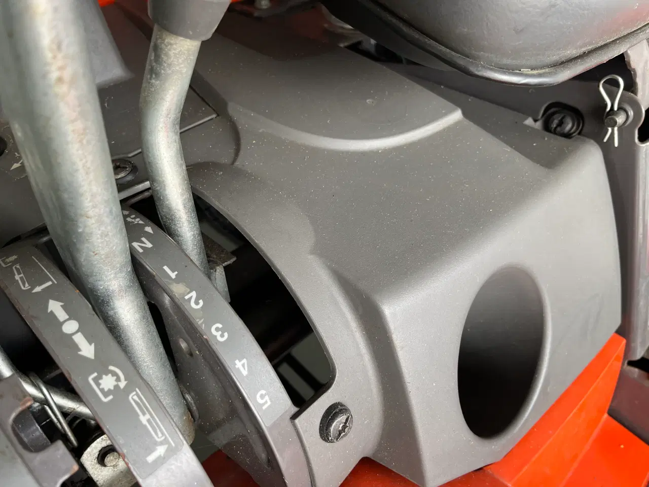 Billede 7 - Husqvarna Rider R11C Combi 94 knækstyret Frontklip
