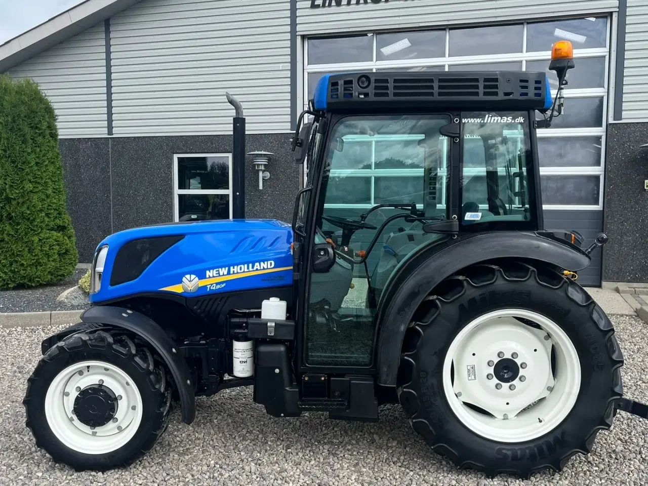 Billede 10 - New Holland T4.80 F SuperSteear med aircondition og koblingsfrit vendergear