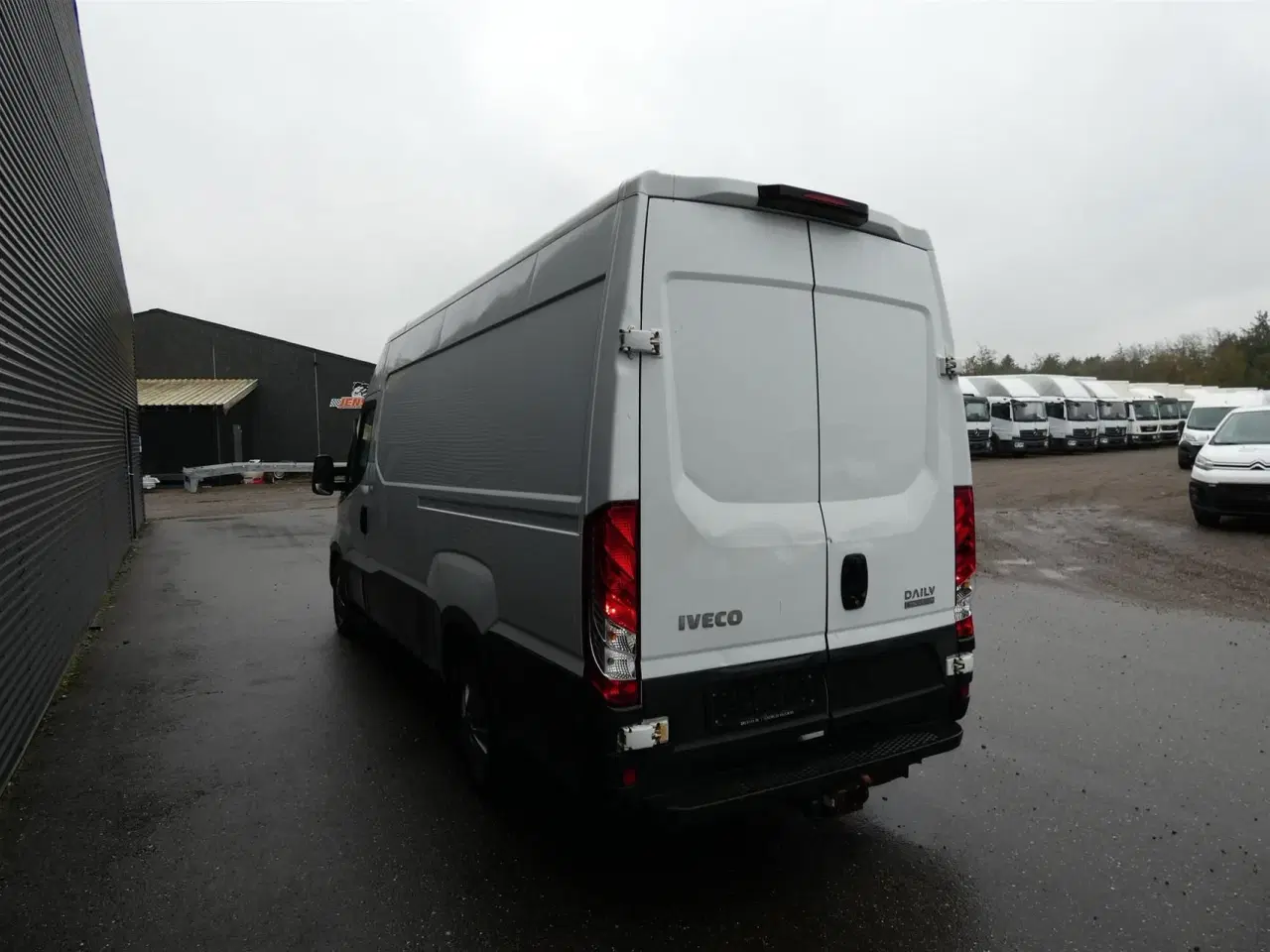 Billede 7 - Iveco Daily 35S18 12m3 3,0 D 180HK Van 8g Aut.