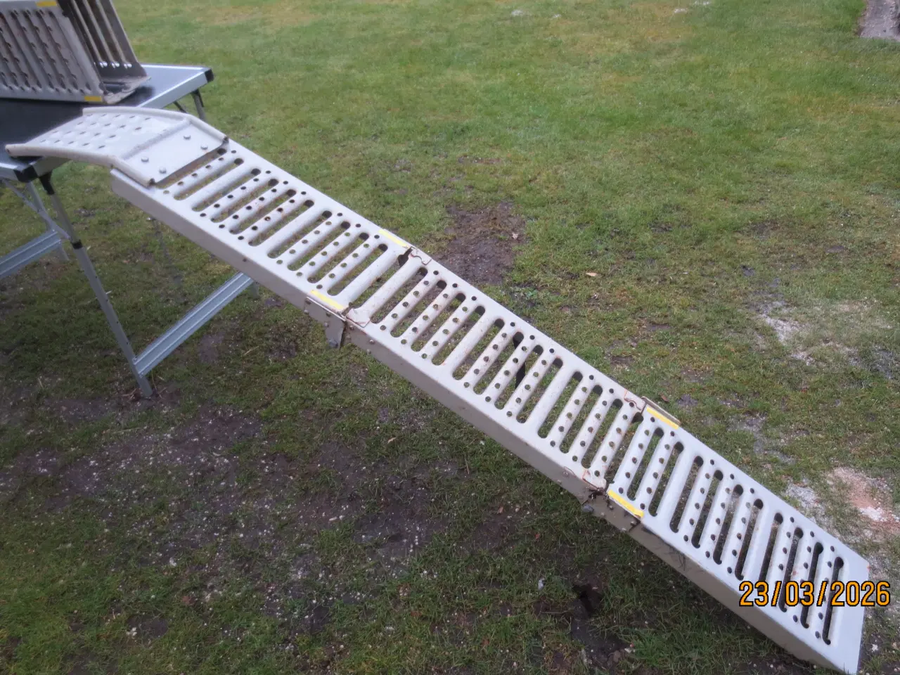 Billede 3 - 1 par Foldbare Slidsker/Ramper