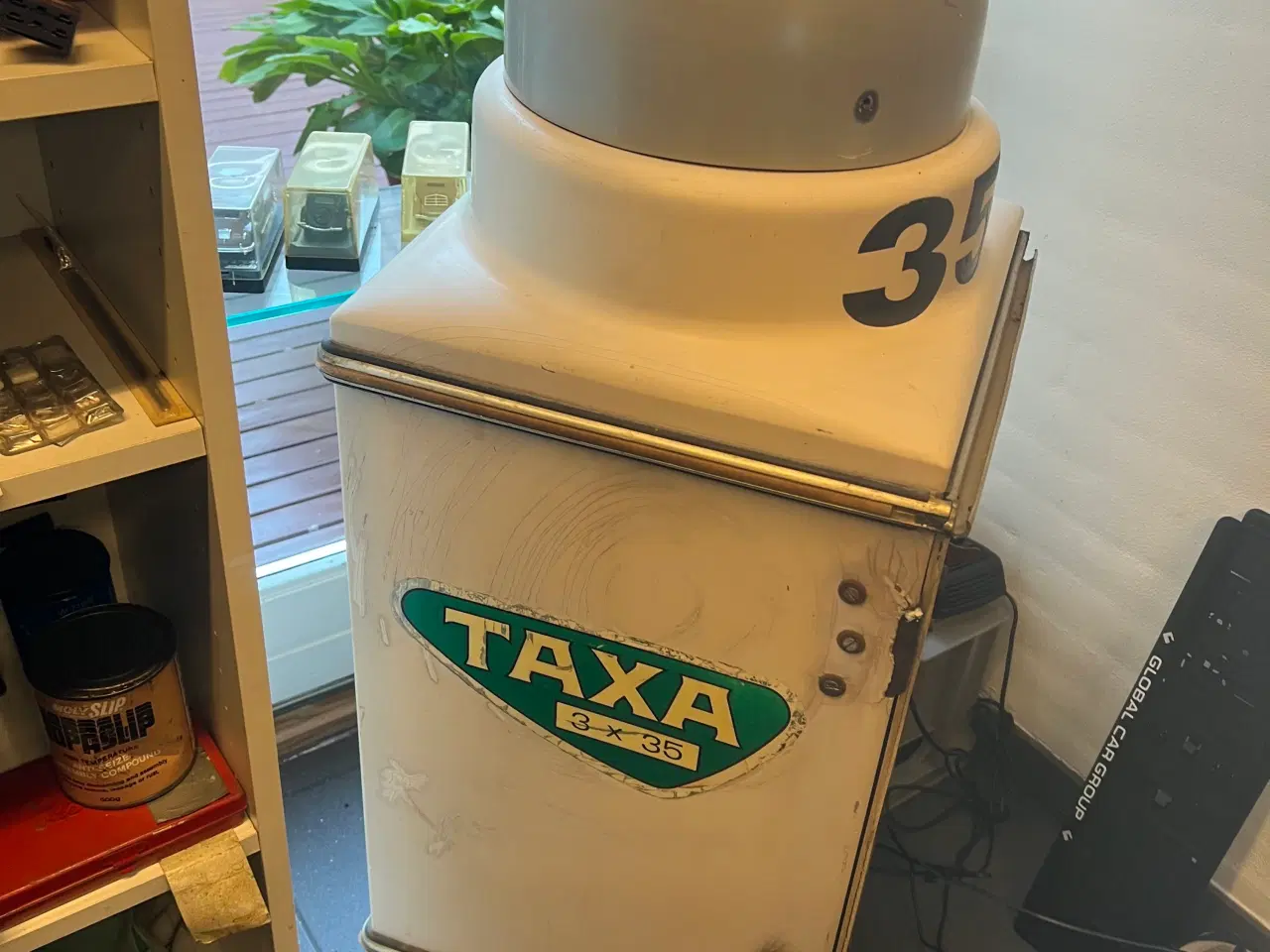 Billede 1 - Taxa stander