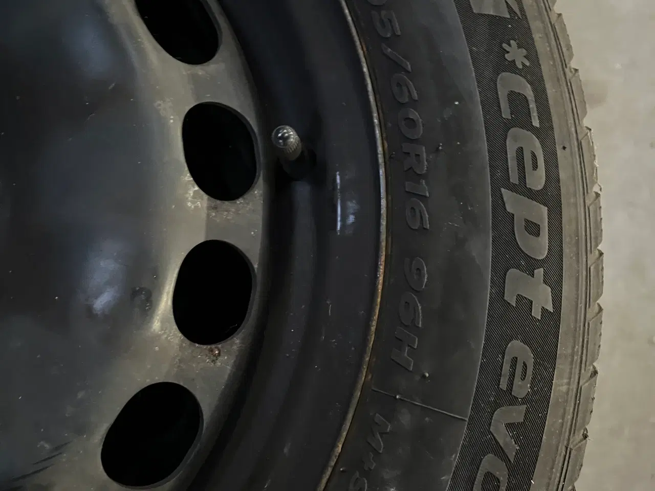 Billede 2 - Passathjul 205/60R16 sommerhjul