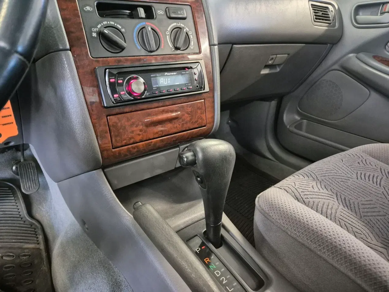 Billede 10 - Toyota Avensis 1,8 Linea Terra 110HK