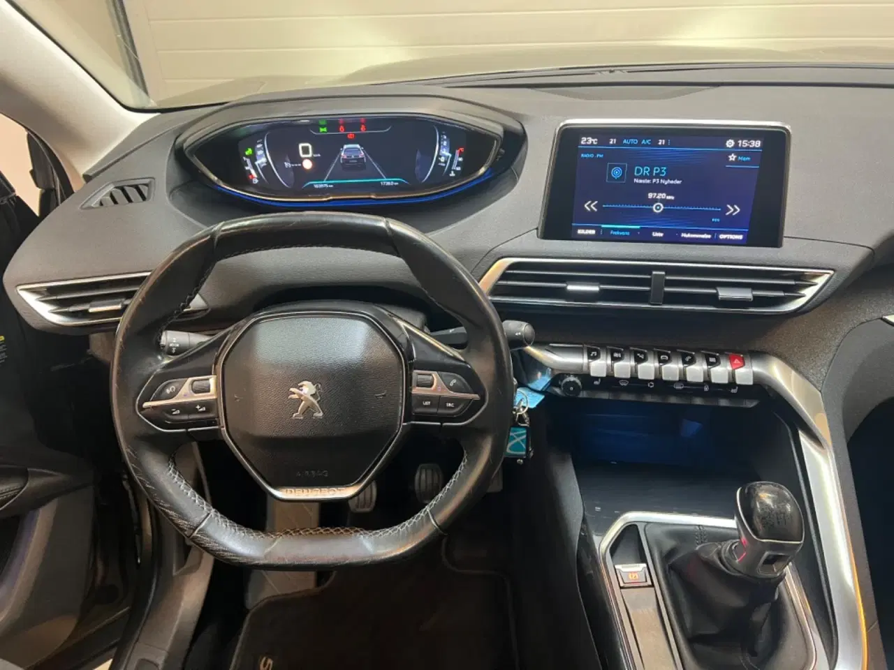 Billede 7 - Peugeot 5008 1,6 BlueHDi 120 Allure 7prs