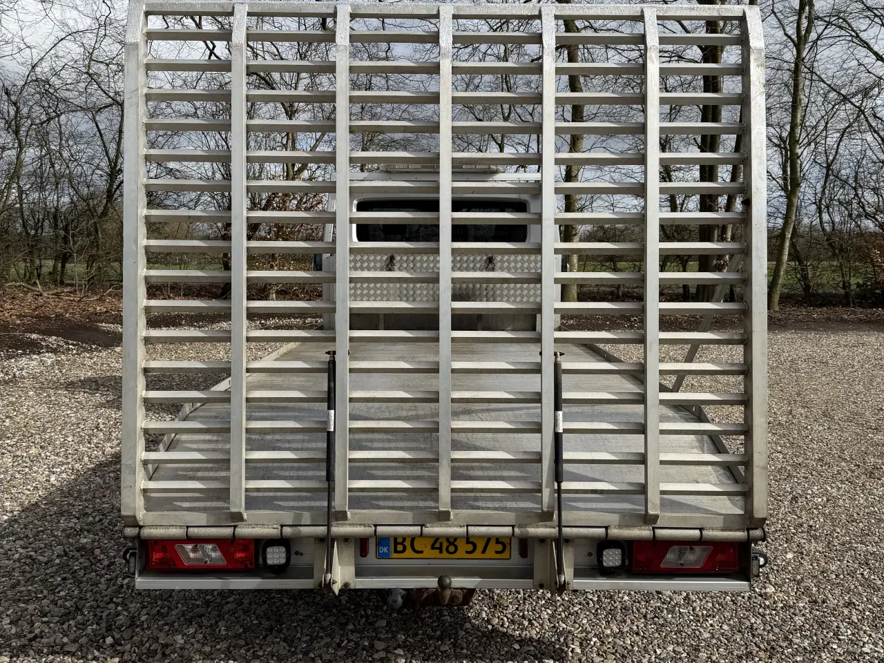 Billede 3 - Ford Transit med gartnerlad