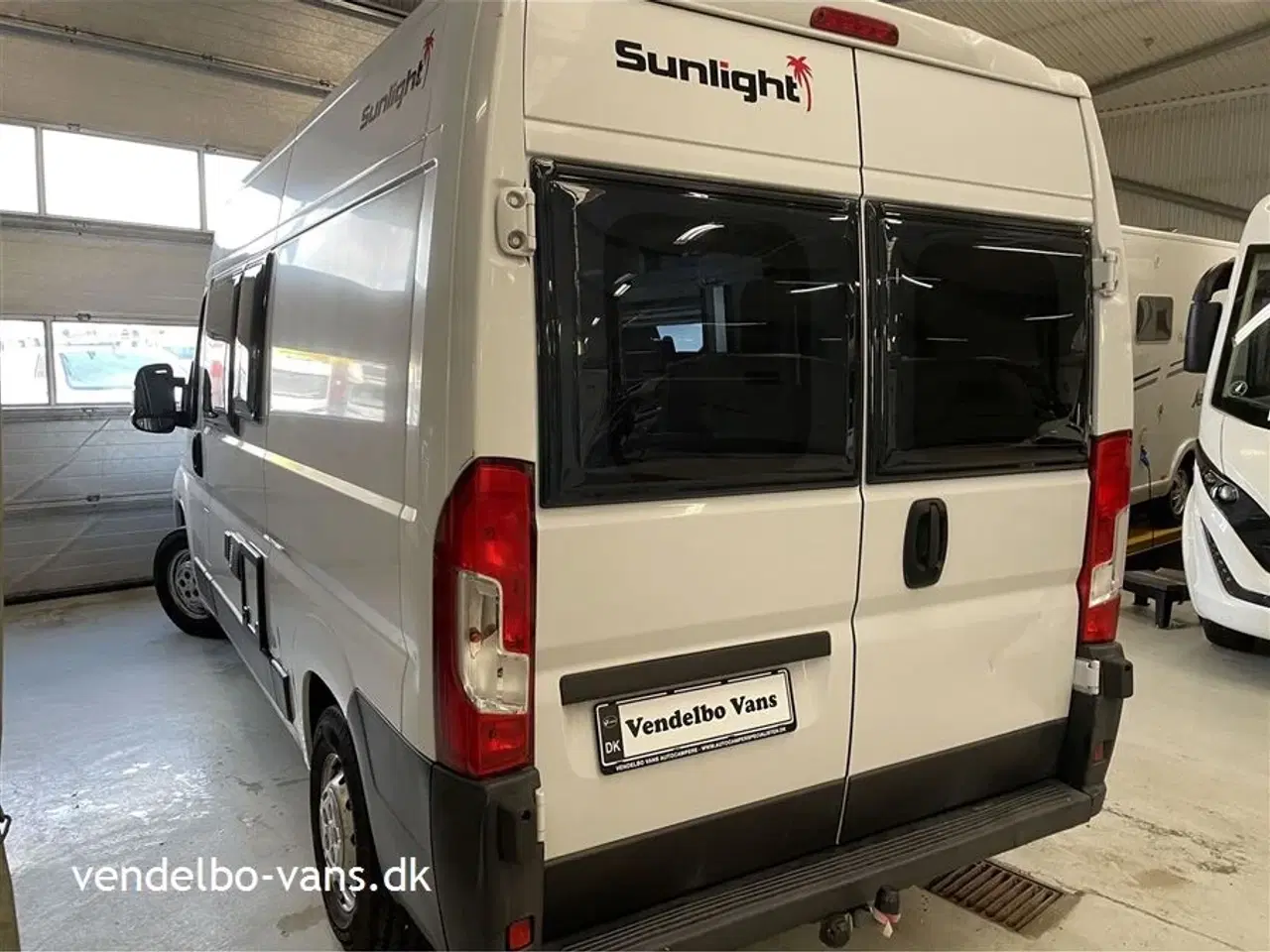 Billede 2 - 2020 - SunLight Cliff 540   Nem og handy camper kun 5,4 m lang