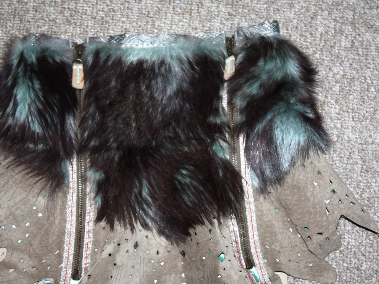 Billede 2 - Pels med læder Munthe plus Simonsen str. S/0