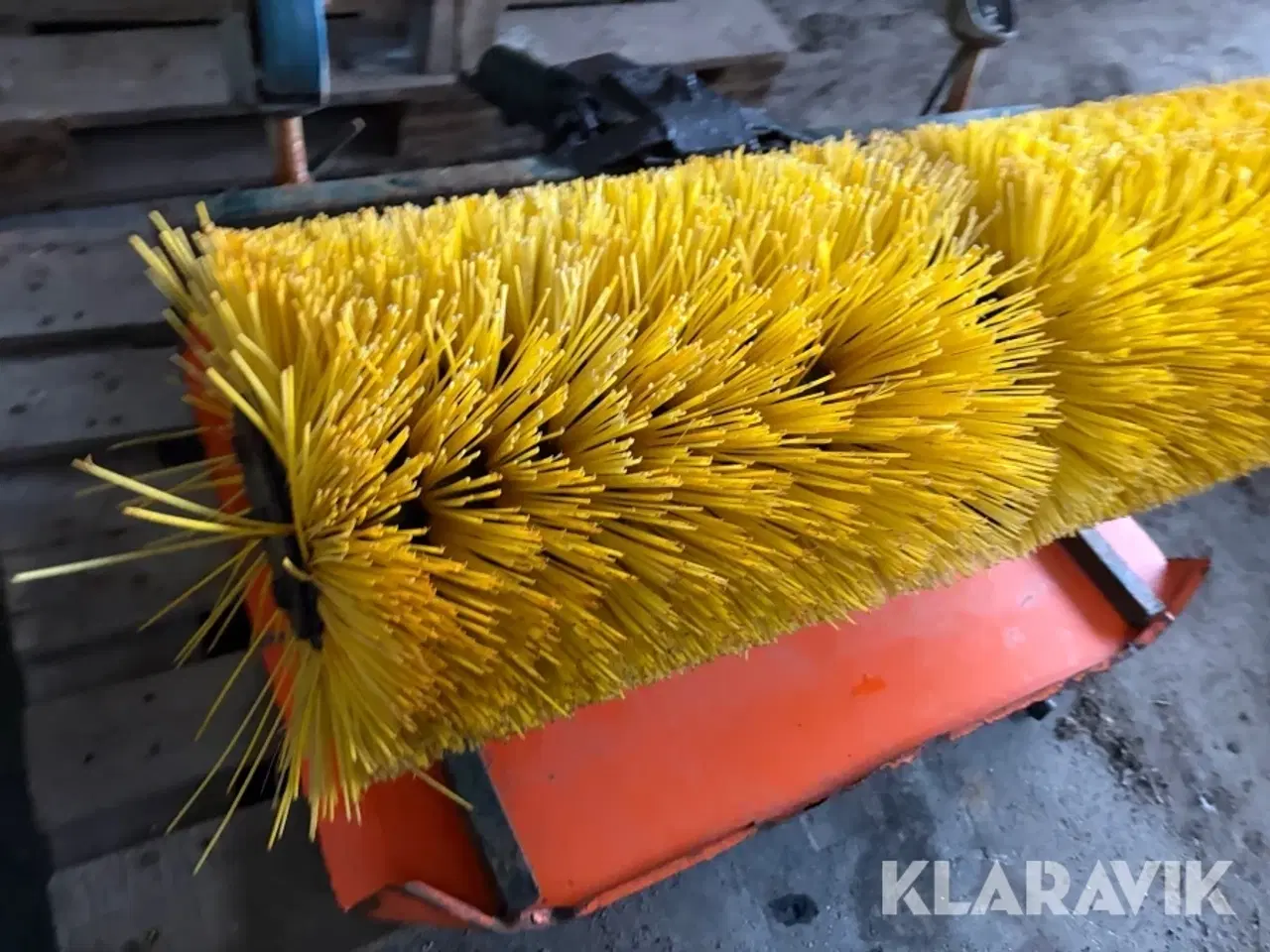 Billede 8 - Fejekost