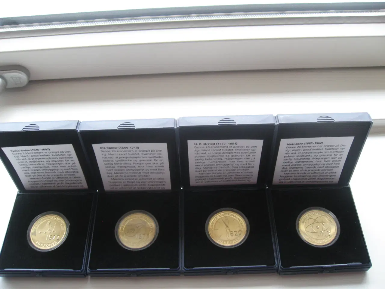 Billede 2 - KOMPLET PROOF Videnskabsmønter 4 i originale æsker