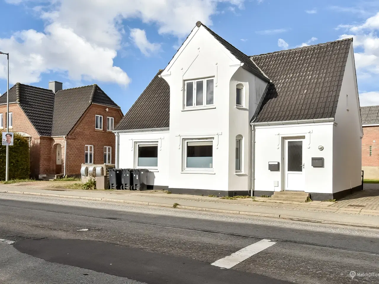 Billede 2 - Istandsat boligudlejningsejendom med 2 lejligheder ved Herning