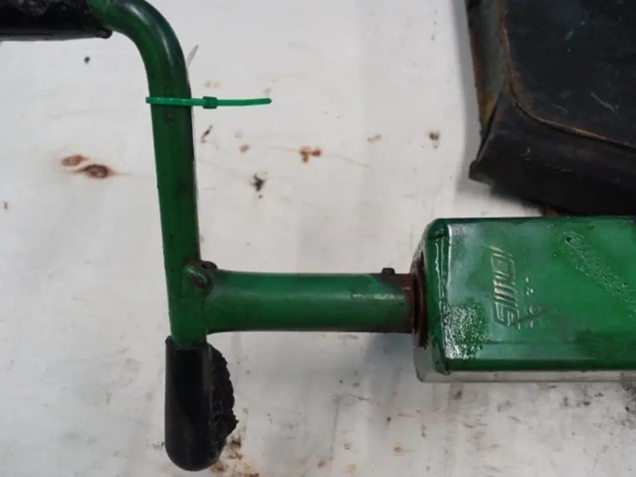 Billede 14 - John Deere 592 Støtteben DC42319