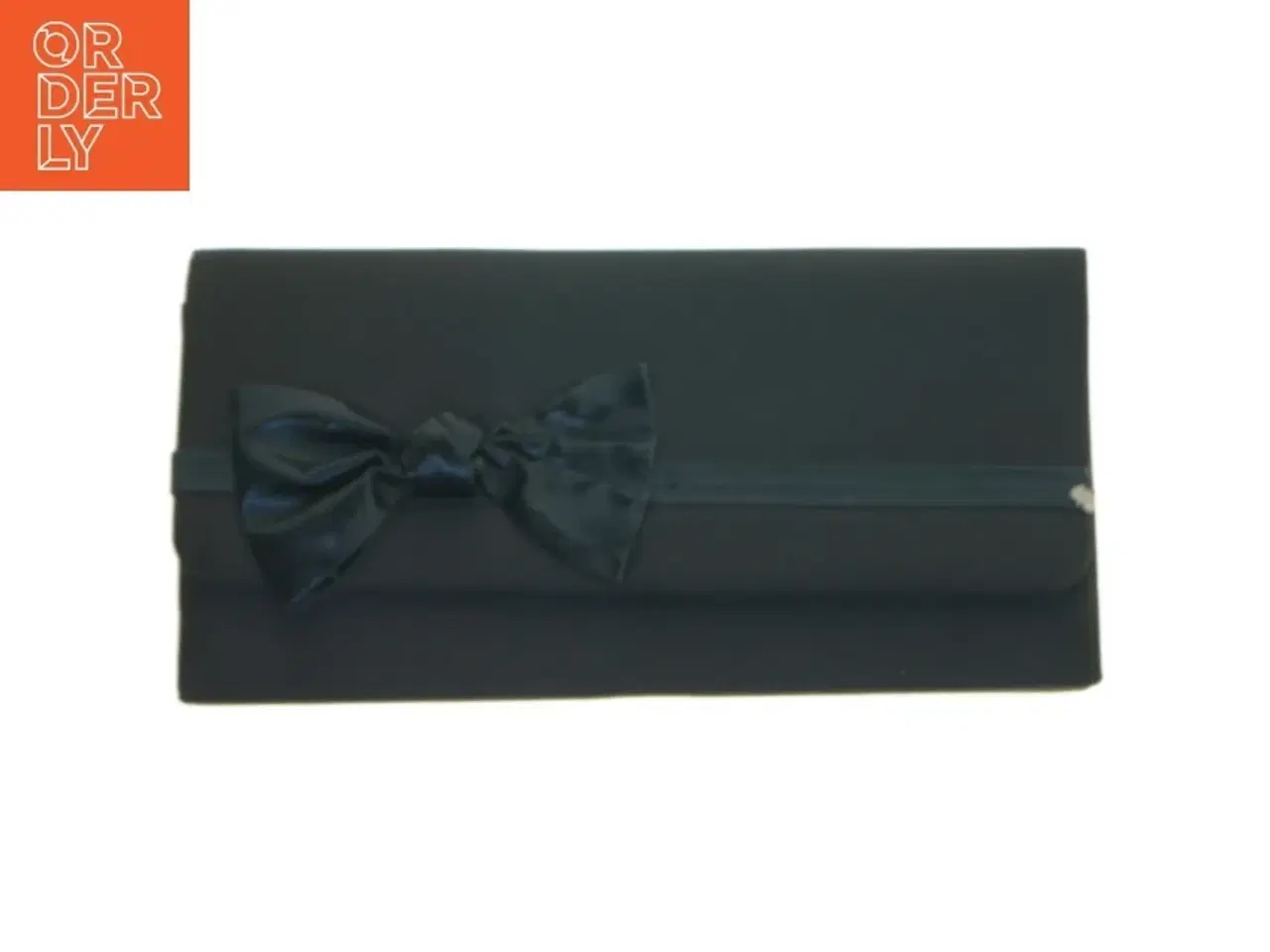 Billede 2 - Sort clutch med sløjfe fra Iber (str. 23x11 cm)