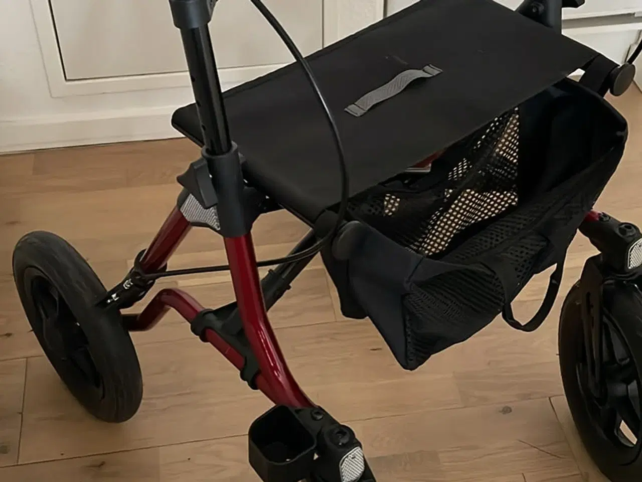 Billede 4 -  Rollator, robust off-road med luftgummihjul