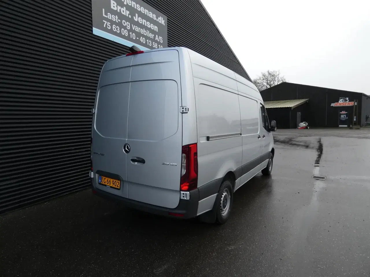 Billede 5 - Mercedes-Benz Sprinter 319 2,0 CDI A2 H2 RWD 9G-Tronic 190HK Van Aut.