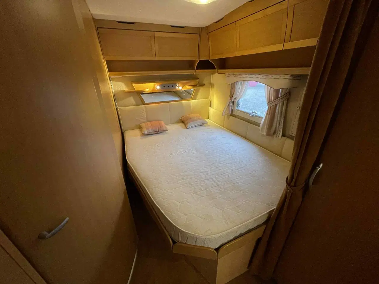 Billede 9 - 2010 - Kabe Royal 610