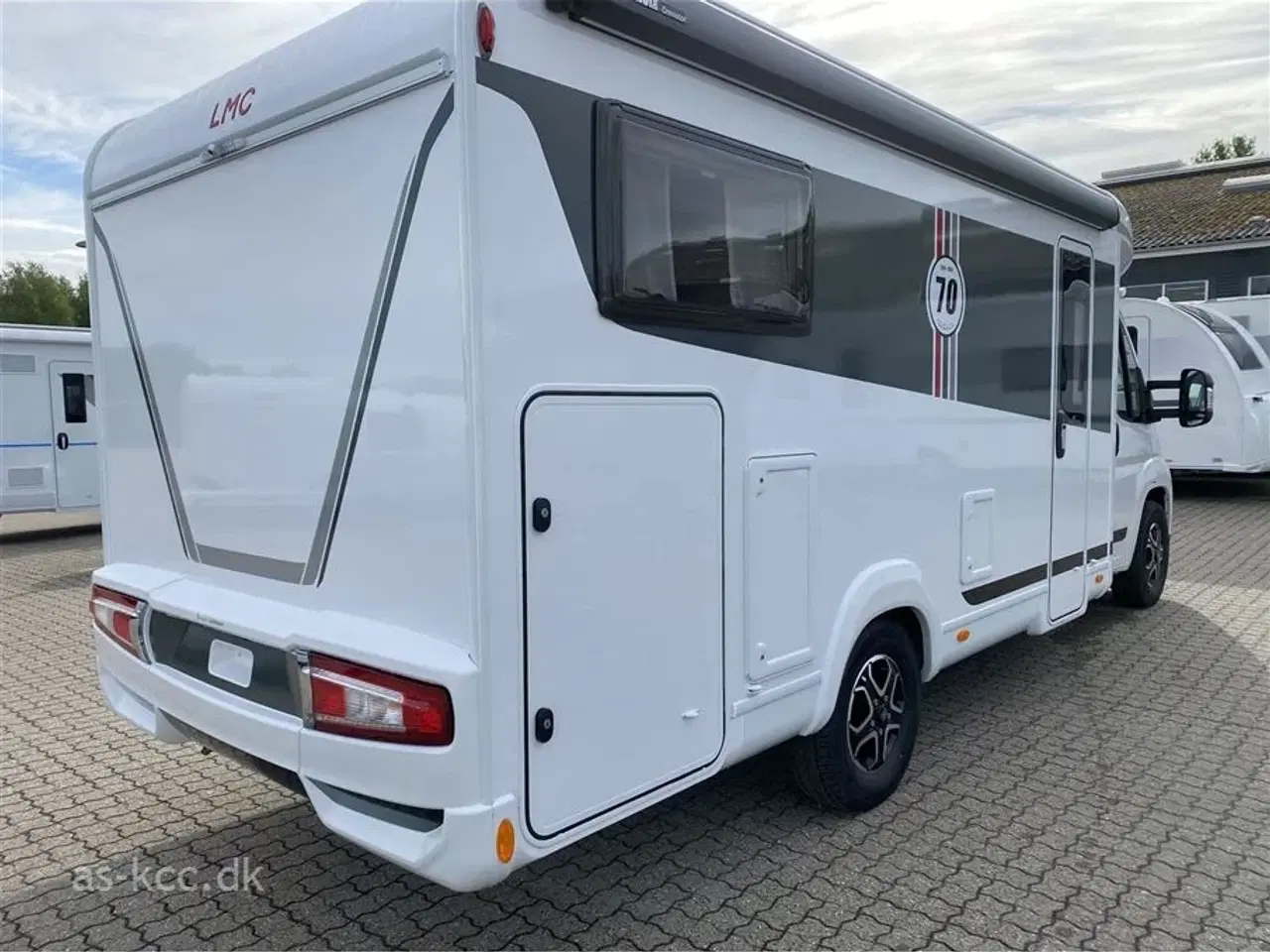 Billede 3 - 2025 - LMC Tourer T660 G   LMC  T660 G Tourer 70 års jubilæums model  Automat gear og adaptiv fartpilot.