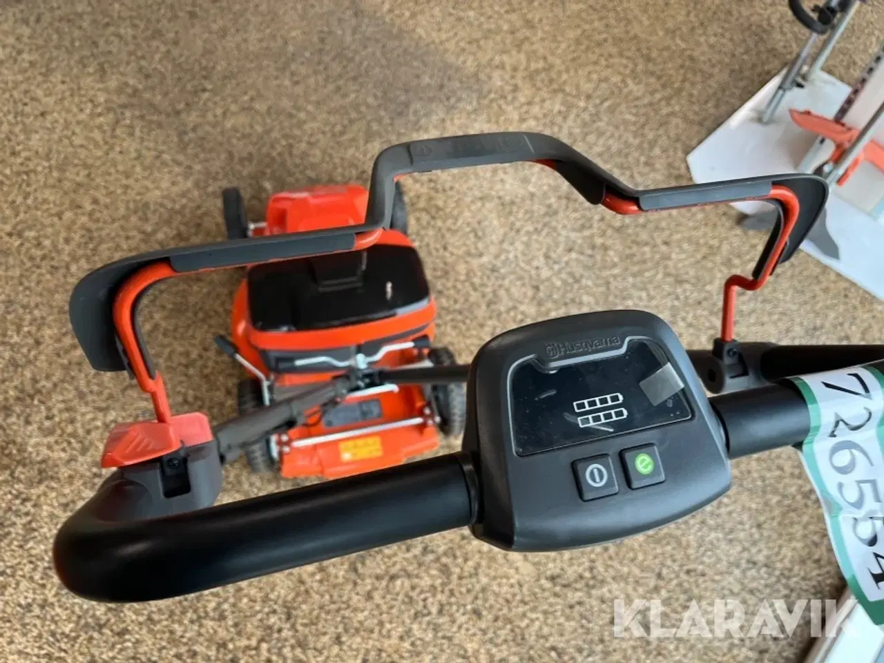 Billede 11 - Græsslåmaskine Husqvarna LB442i