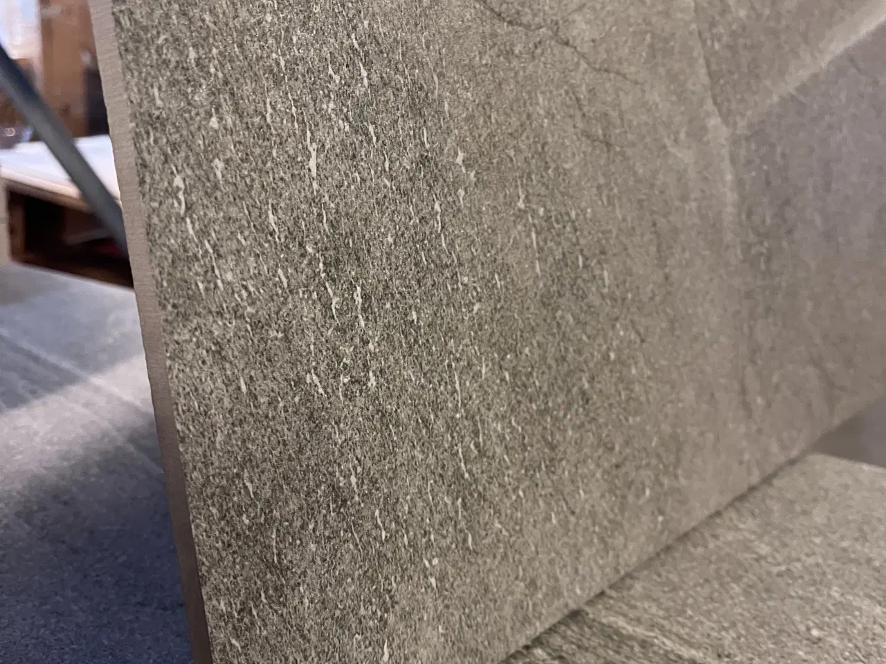 Billede 3 - Keramiske fliser hi end