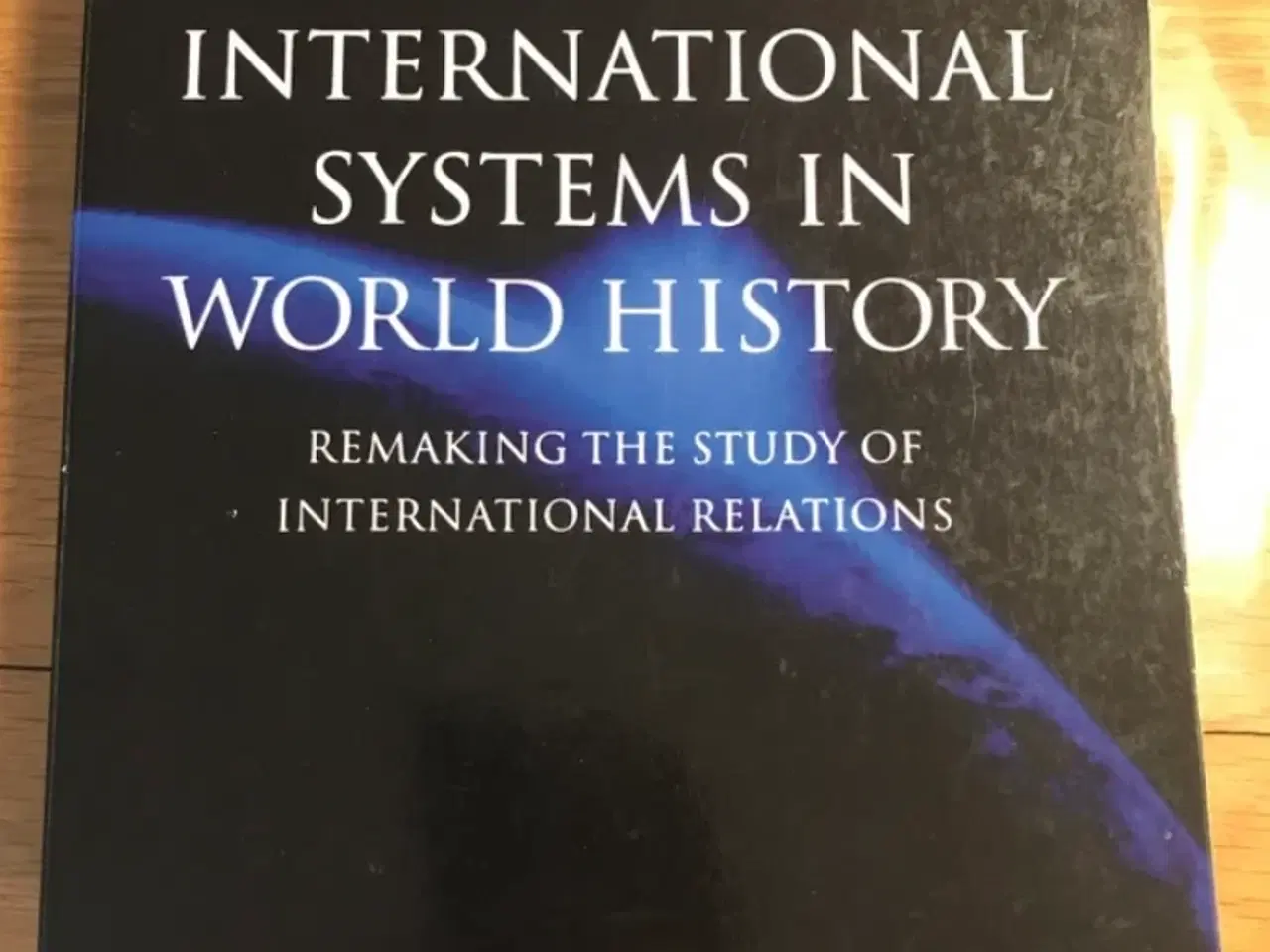Billede 1 - Studiebog - International Systems in World History