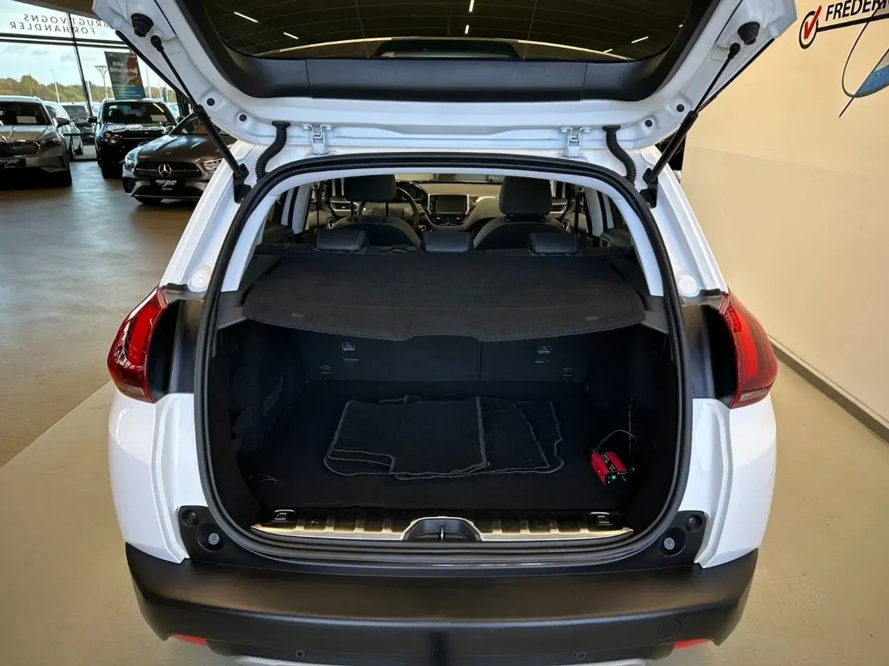 Billede 9 - Peugeot 2008 1,2 PureTech 130 Allure+