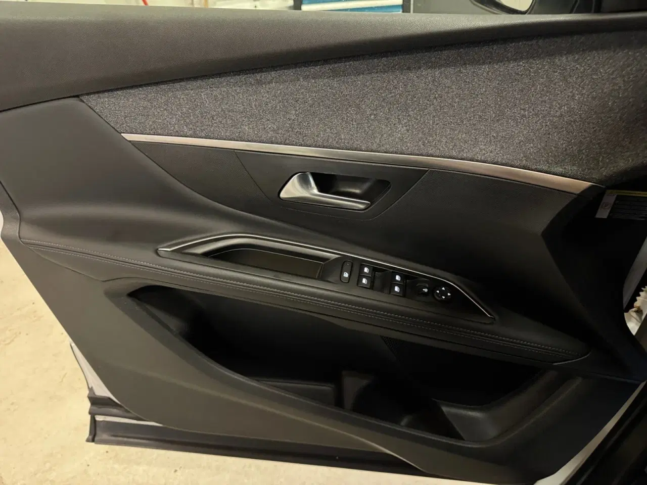Billede 13 - Peugeot 5008 1,5 BlueHDi 130 Allure EAT8 7prs