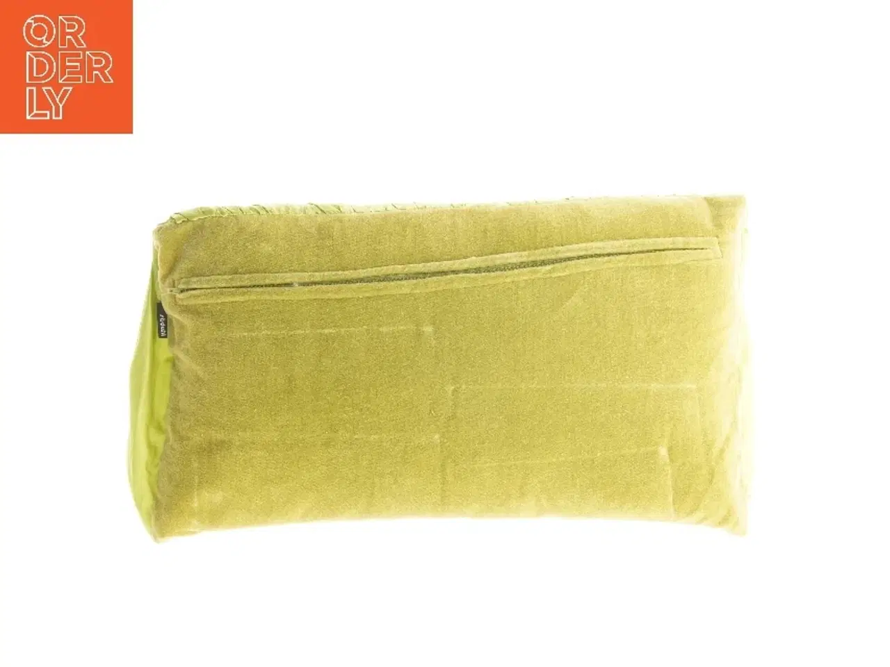 Billede 4 - Grøn pude med plisseret betræk fra Room (str. 47x25 cm)